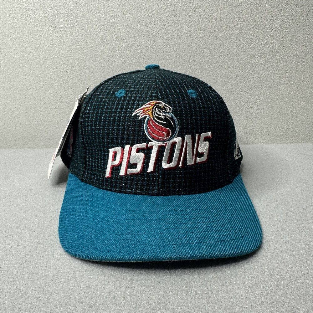 Vintage Detroit Pistons Hat Cap Men Blue Grid SnapBack Logo Athletic Deadstock